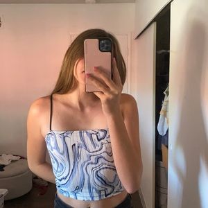Blue white tie-dye/wavy tank top